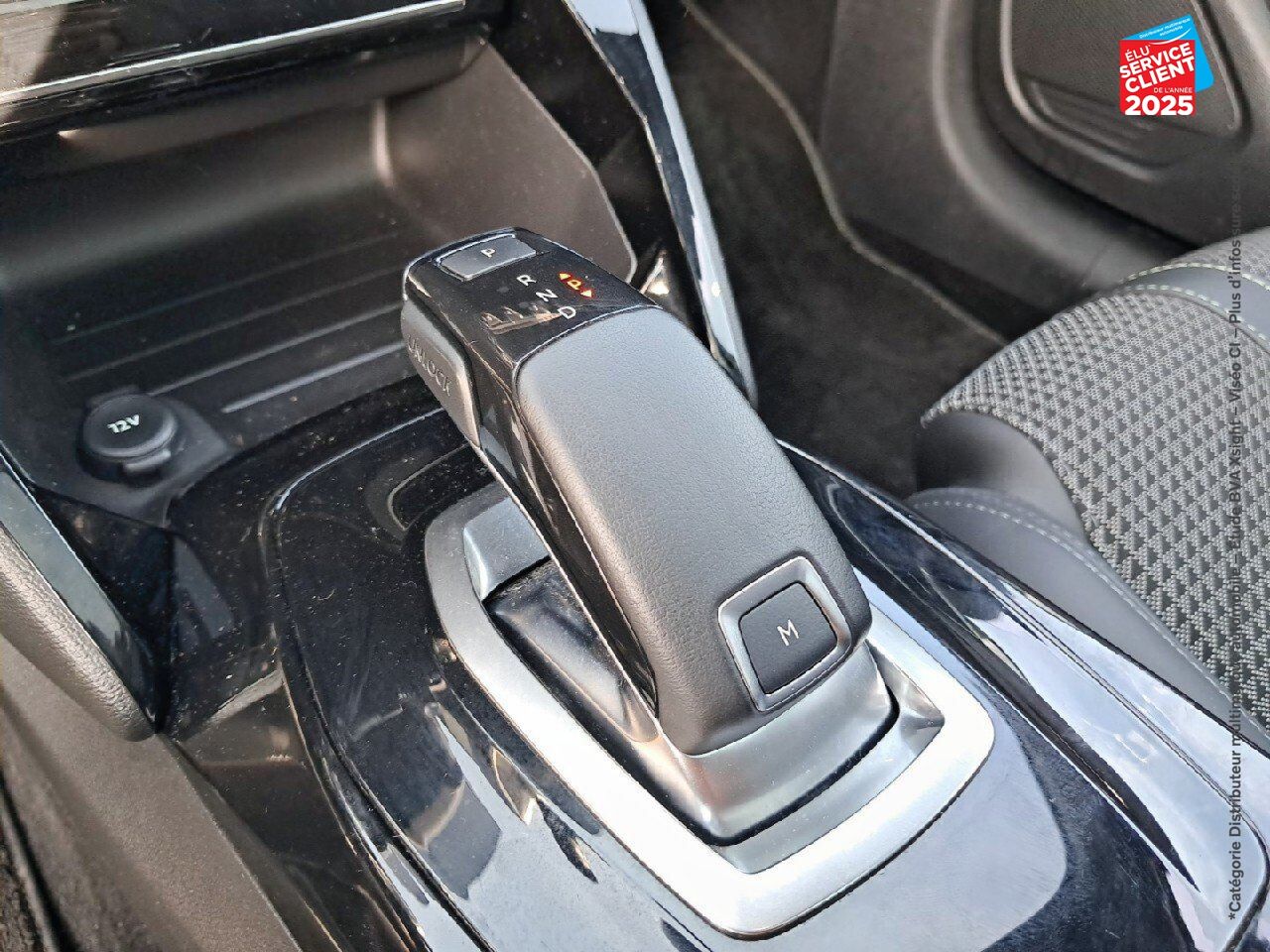 Véhicule d'occasion PEUGEOT 208 1.2 PURETECH 130CH SS GT LINE EAT8 chez Hyundai Chalons
