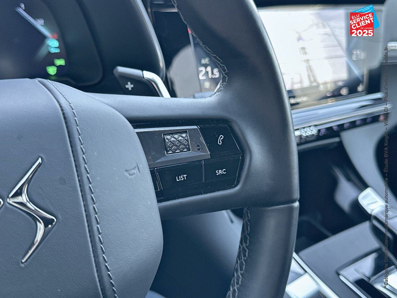 Véhicule d'occasion DS DS 7 CROSSBACK E-TENSE 4X4 300CH GRAND CHIC chez Volvo Chalons