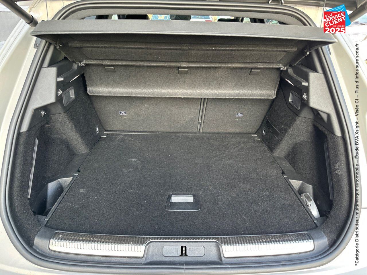 Véhicule d'occasion DS DS 7 CROSSBACK E-TENSE 4X4 300CH GRAND CHIC chez Volvo Chalons