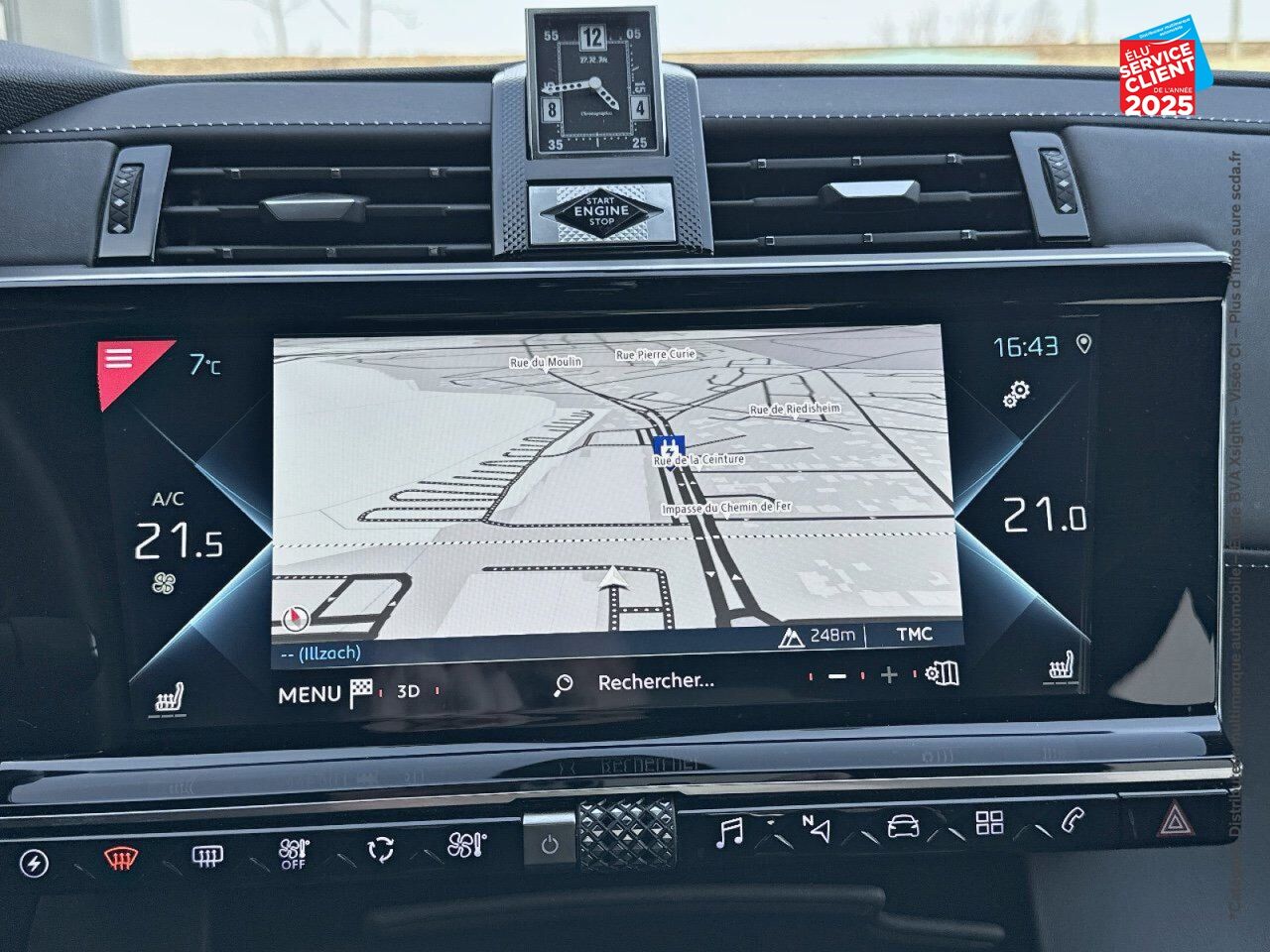 Véhicule d'occasion DS DS 7 CROSSBACK E-TENSE 4X4 300CH GRAND CHIC chez Volvo Chalons