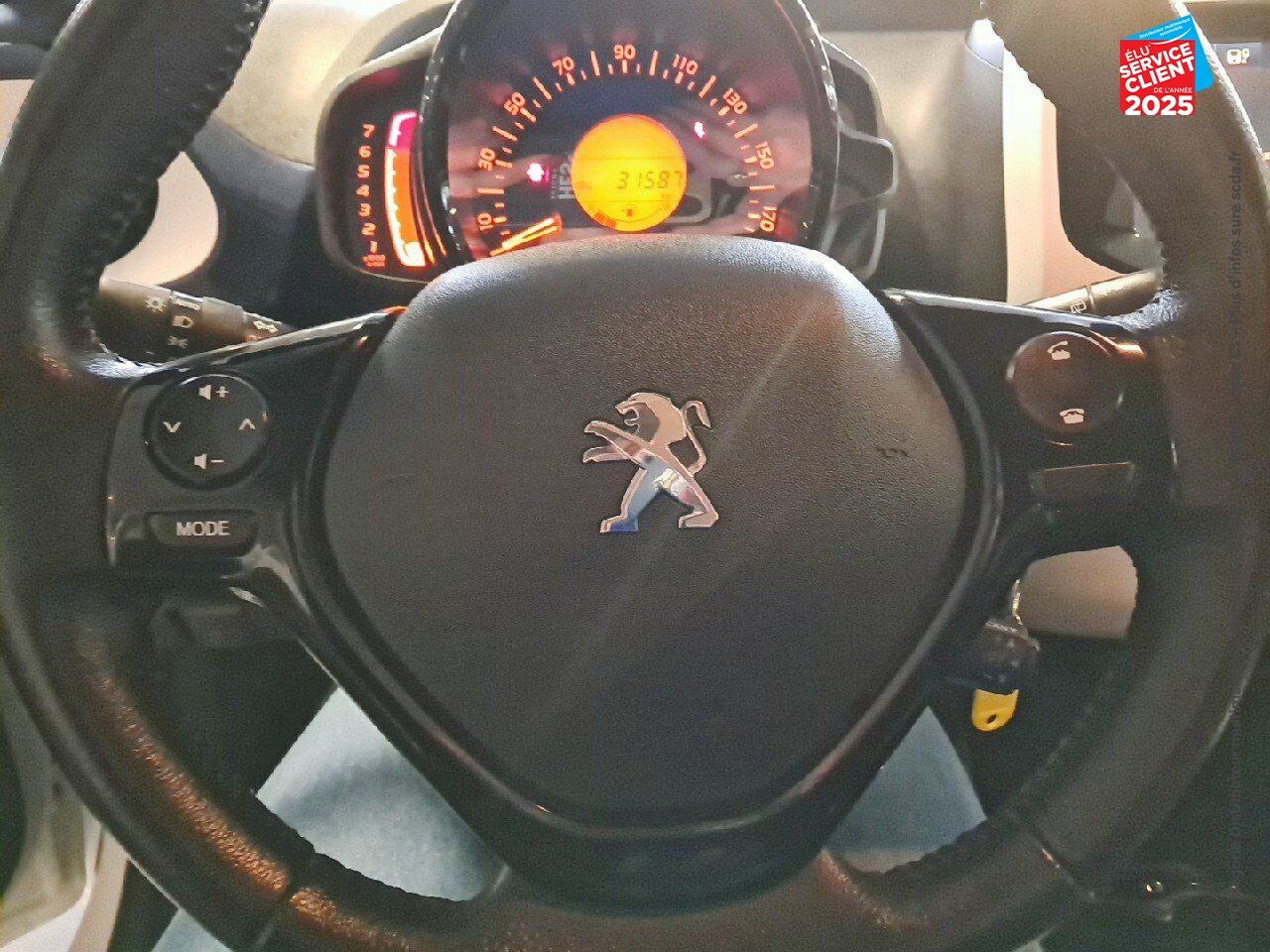 Véhicule d'occasion PEUGEOT 108 1.2 PURETECH GT LINE 5P chez Hyundai Reims