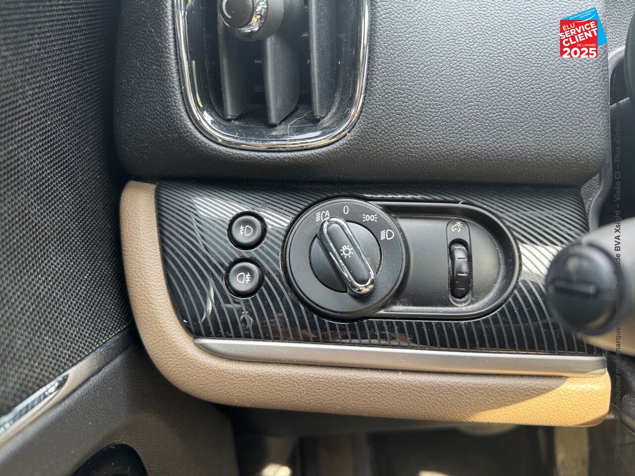 Véhicule d'occasion MINI COUNTRYMAN COOPER SE 136CH + 88CH LONGSTONE ALL4 BVA TOUVRANT GPS CAMERA CARPLAY H/KARDON HUD chez Toyota Thionville