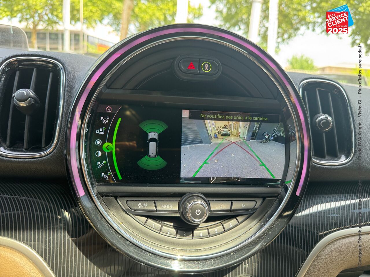 Véhicule d'occasion MINI COUNTRYMAN COOPER SE 136CH + 88CH LONGSTONE ALL4 BVA TOUVRANT GPS CAMERA CARPLAY H/KARDON HUD chez Toyota Thionville