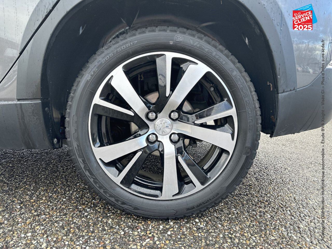 Véhicule d'occasion PEUGEOT 2008 1.2 PURETECH 110CH E6.C GT LINE SS EAT6 chez Toyota Bar le Duc