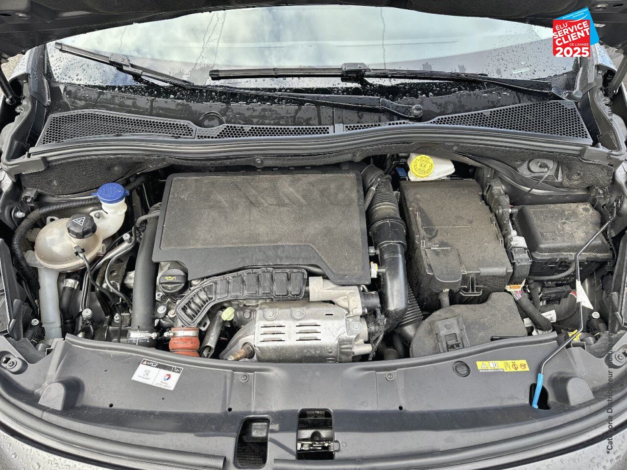 Véhicule d'occasion PEUGEOT 2008 1.2 PURETECH 110CH E6.C GT LINE SS EAT6 chez Toyota Bar le Duc