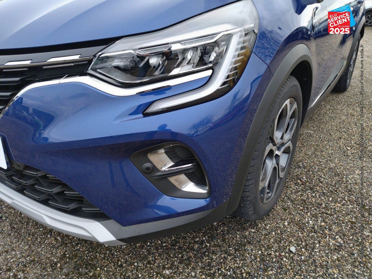 Véhicule d'occasion RENAULT CAPTUR 1.6 E-TECH HYBRIDE RECHARGEABLE 160CH TECHNO chez Opel Bar le Duc