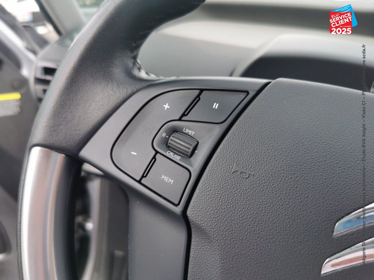 Véhicule d'occasion CITROEN C4 SPACETOURER PURETECH 130CH S/S FEEL EAT8 7CV GPS CAMERA CARPLAY chez Hyundai Chalons