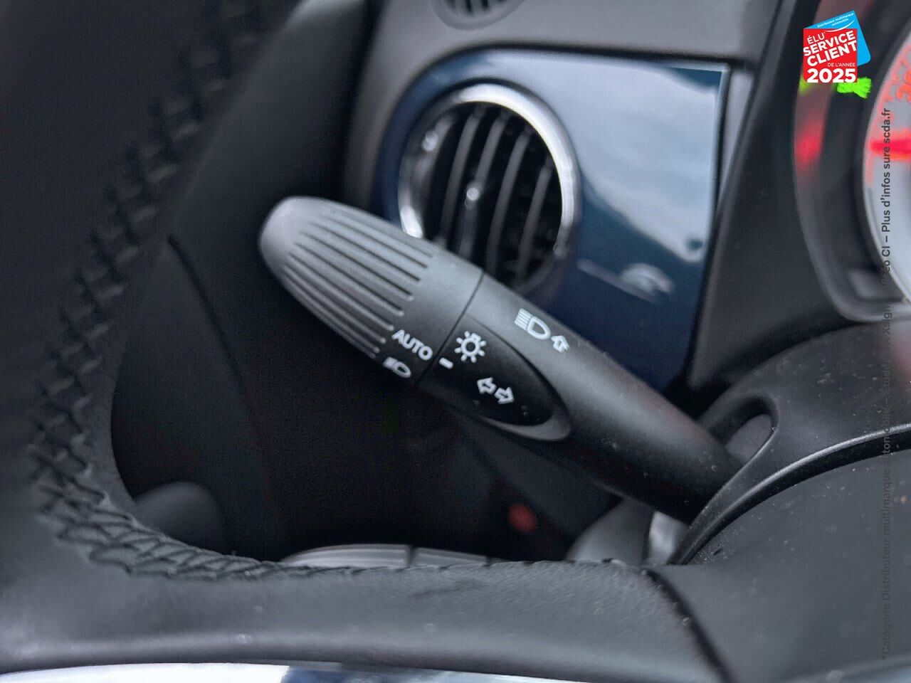 Véhicule d'occasion FIAT 500C 1.0 70CH BSG SS PACK CONFORT chez Opel Bar le Duc