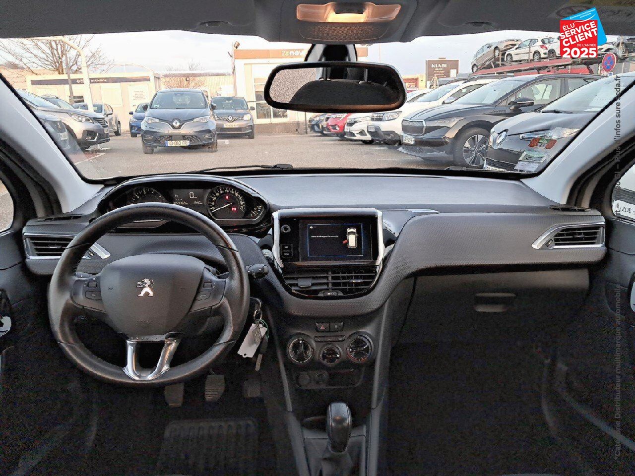 Véhicule d'occasion PEUGEOT 208 1.2 PURETECH 82CH STYLE 5P chez Toyota Saint Dizier