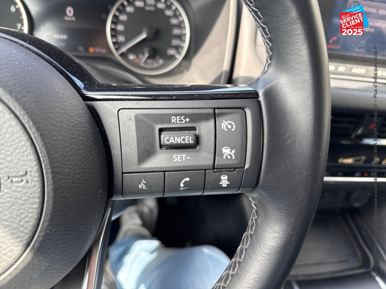 Véhicule d'occasion NISSAN QASHQAI 1.3 MILD HYBRID 140CH BUSINESS EDITION 2022 chez Opel Verdun