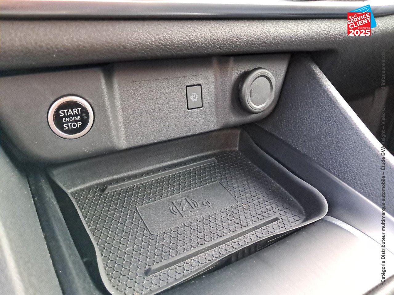 Véhicule d'occasion NISSAN QASHQAI 1.3 MILD HYBRID 140CH BUSINESS EDITION 2022 chez Toyota Metz