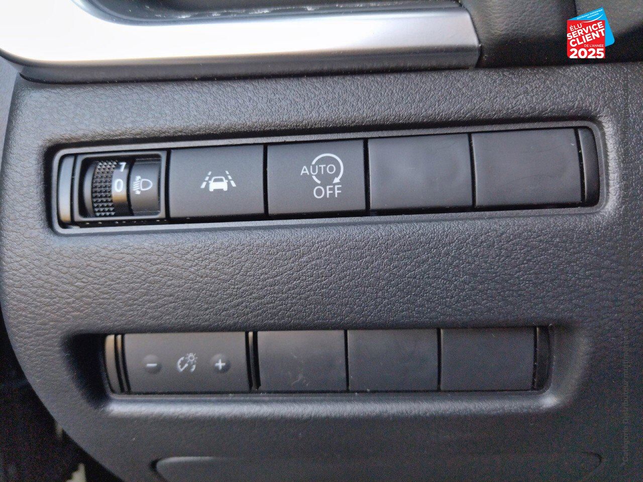 Véhicule d'occasion NISSAN QASHQAI 1.3 MILD HYBRID 140CH BUSINESS EDITION 2022 chez Nissan Qashqai occasion