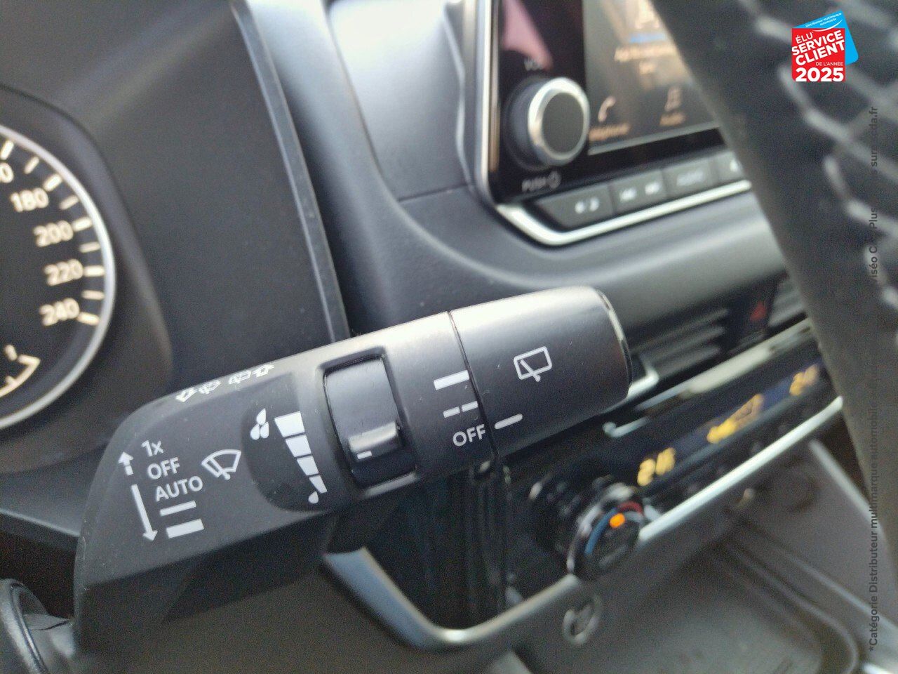 Véhicule d'occasion NISSAN QASHQAI 1.3 MILD HYBRID 140CH BUSINESS EDITION 2022 chez Nissan Qashqai occasion