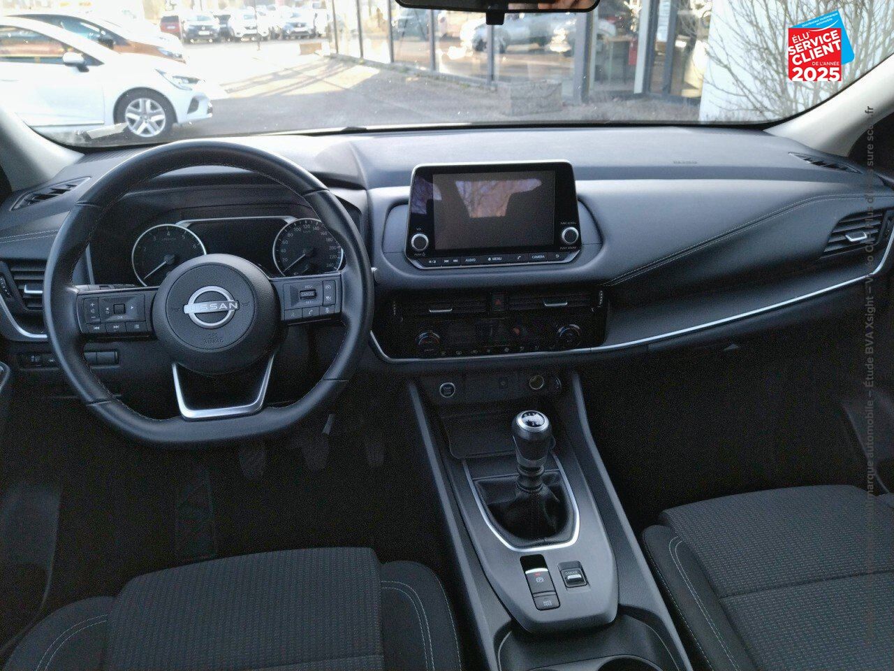 Véhicule d'occasion NISSAN QASHQAI 1.3 MILD HYBRID 140CH BUSINESS EDITION 2022 chez Nissan Qashqai occasion