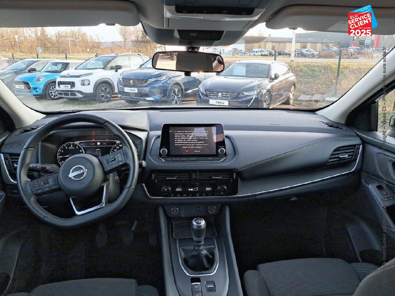 Véhicule d'occasion NISSAN QASHQAI 1.3 MILD HYBRID 140CH BUSINESS EDITION 2022 chez Renault Colmar