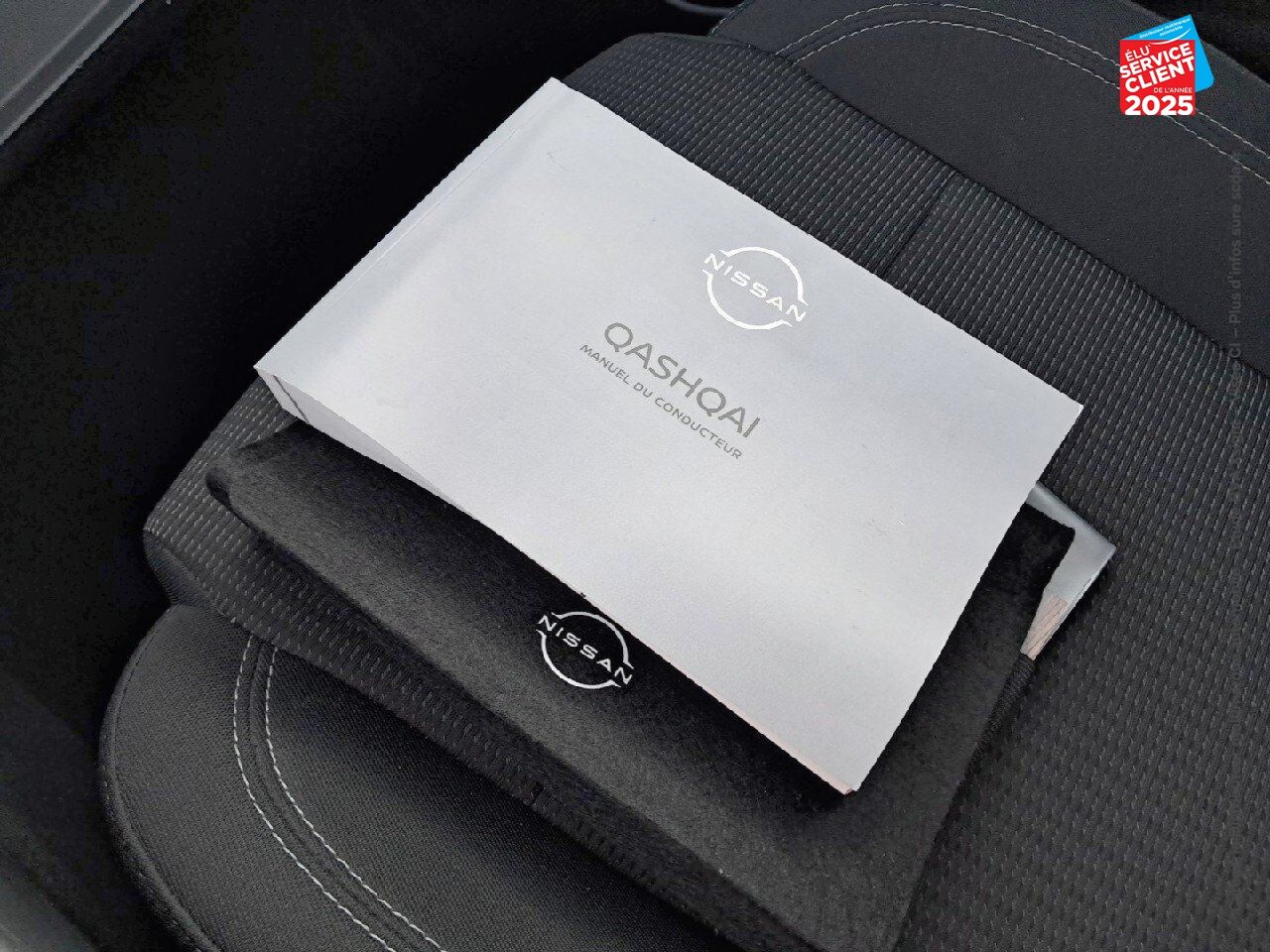 Véhicule d'occasion NISSAN QASHQAI 1.3 MILD HYBRID 140CH BUSINESS EDITION 2022 chez Renault Colmar
