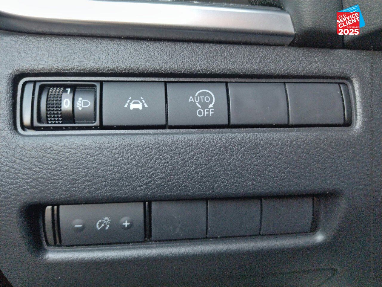 Véhicule d'occasion NISSAN QASHQAI 1.3 MILD HYBRID 140CH BUSINESS EDITION 2022 chez Nissan Qashqai occasion