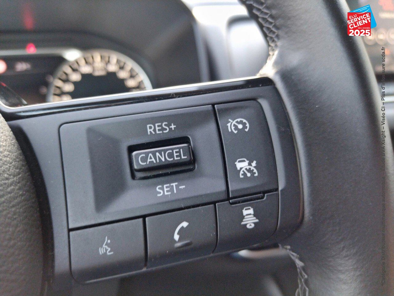 Véhicule d'occasion NISSAN QASHQAI 1.3 MILD HYBRID 140CH BUSINESS EDITION 2022 chez Nissan Qashqai occasion