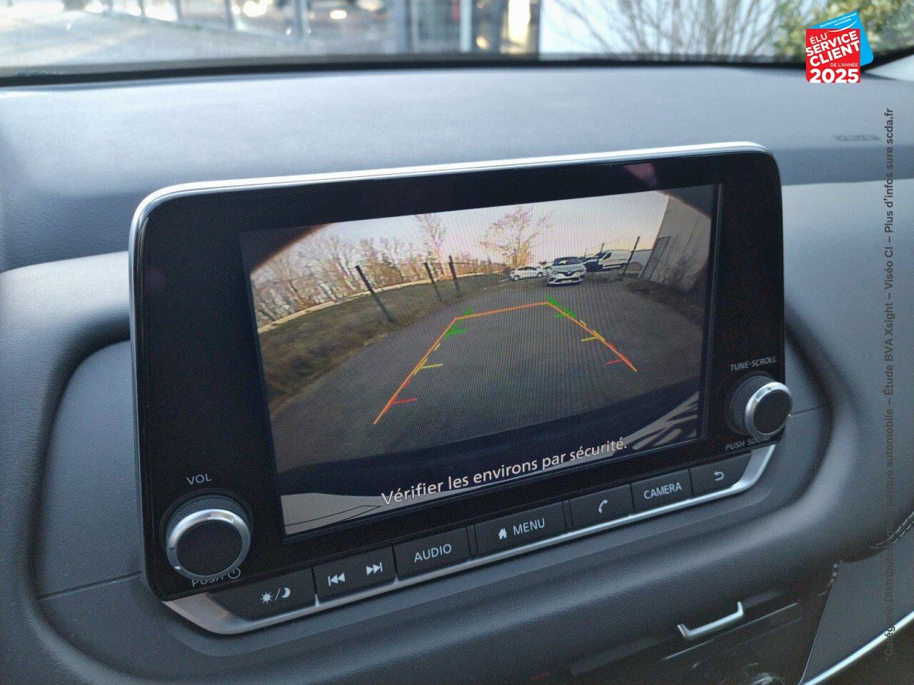 Véhicule d'occasion NISSAN QASHQAI 1.3 MILD HYBRID 140CH BUSINESS EDITION 2022 chez Nissan Qashqai occasion