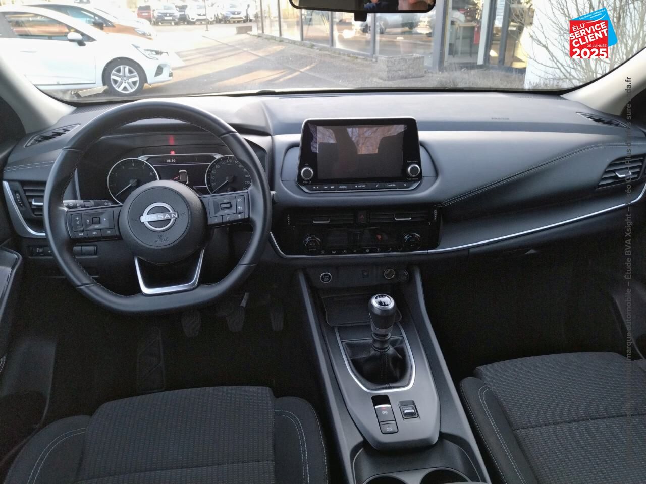 Véhicule d'occasion NISSAN QASHQAI 1.3 MILD HYBRID 140CH BUSINESS EDITION 2022 chez Nissan Qashqai occasion