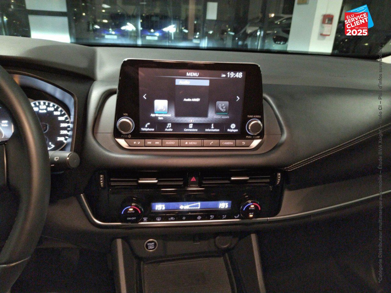 Véhicule d'occasion NISSAN QASHQAI 1.3 MILD HYBRID 140CH BUSINESS EDITION 2022 CAMERA chez Fiat Strasbourg