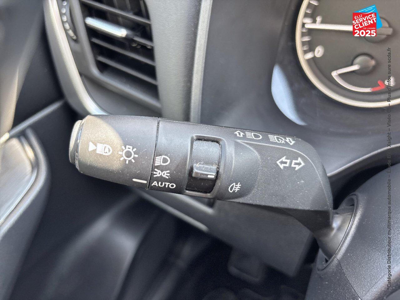 Véhicule d'occasion NISSAN QASHQAI 1.3 MILD HYBRID 140CH BUSINESS EDITION 2022 CAMERA chez Nissan Qashqai occasion