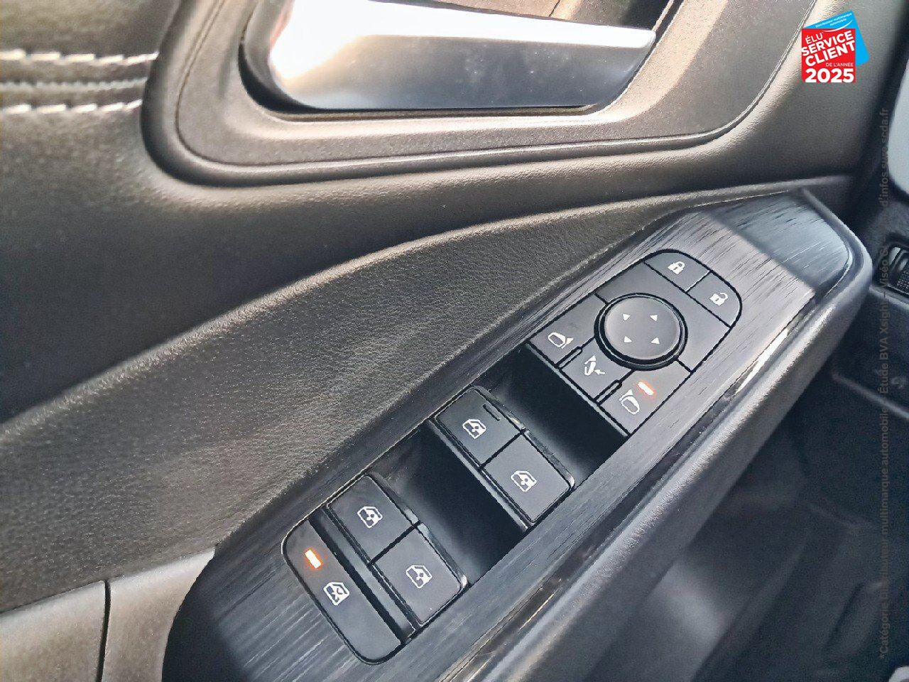 Véhicule d'occasion NISSAN QASHQAI 1.3 MILD HYBRID 140CH BUSINESS EDITION 2022 chez Nissan Montbéliard