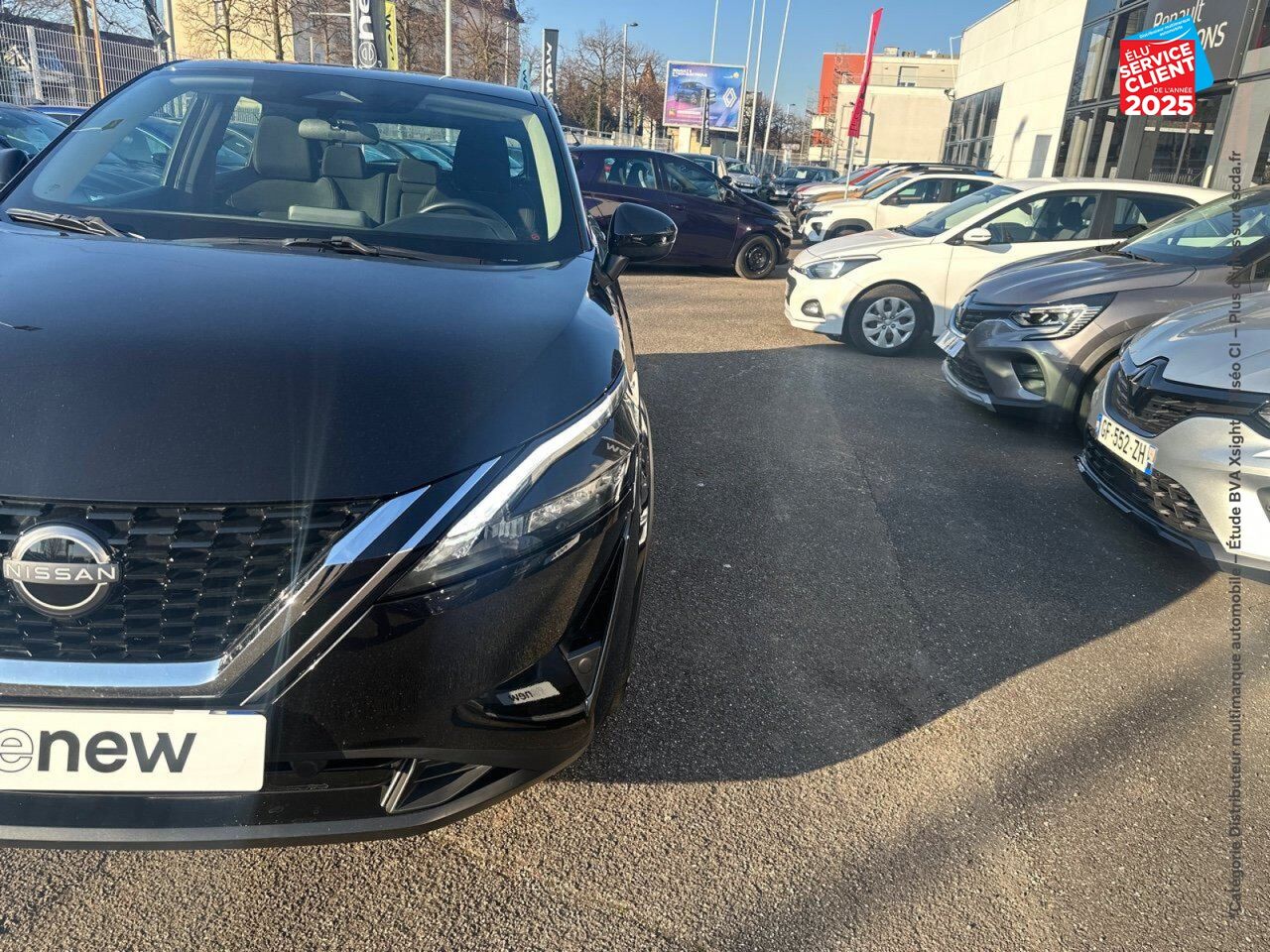 chez Peugeot Sedan