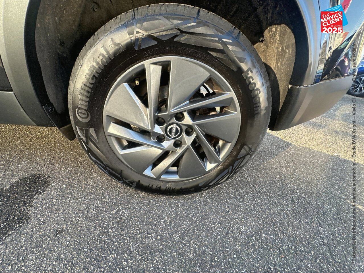 Véhicule d'occasion NISSAN QASHQAI 1.3 MILD HYBRID 140CH BUSINESS EDITION 2022 chez Peugeot Sedan
