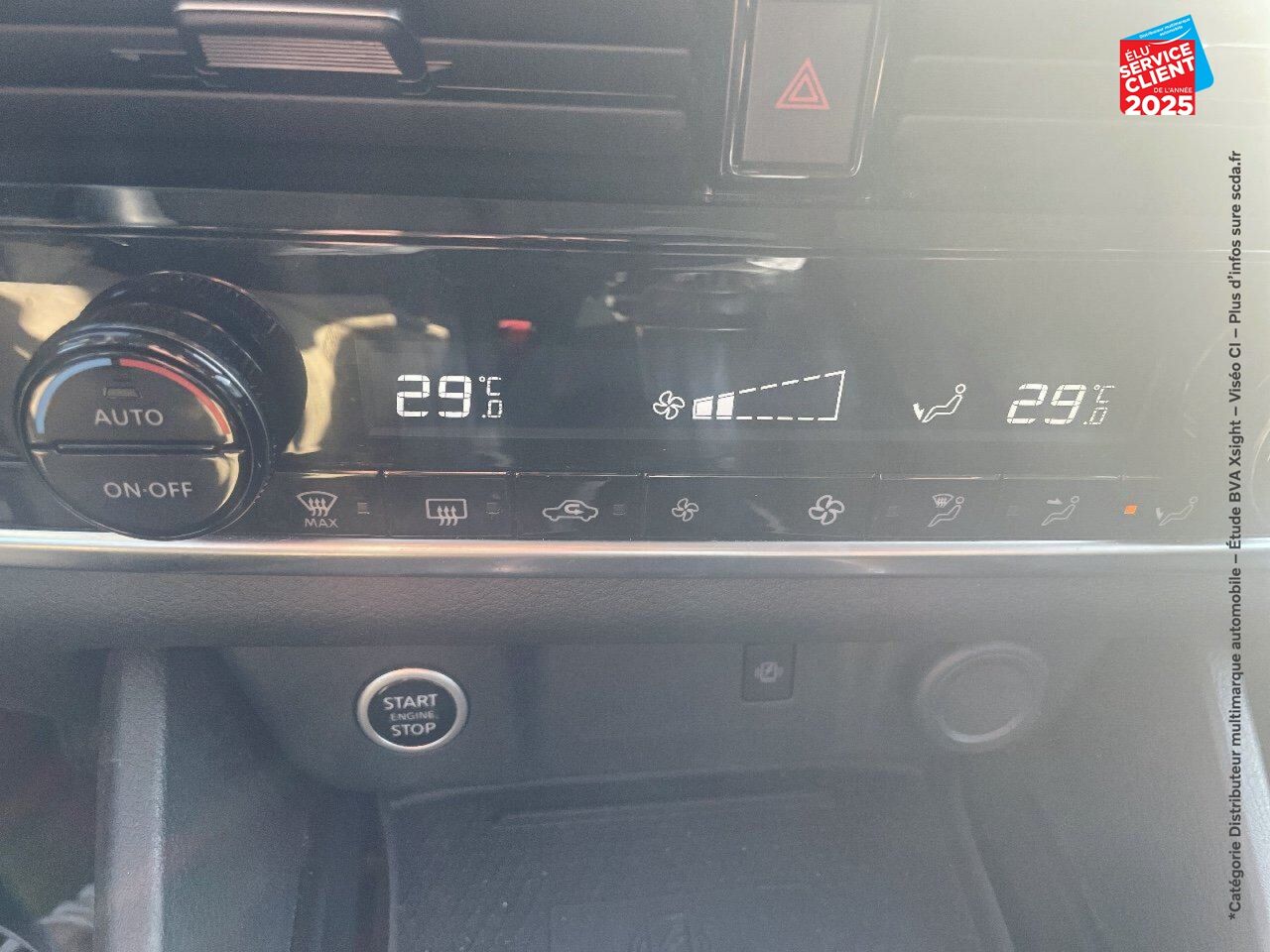 Véhicule d'occasion NISSAN QASHQAI 1.3 MILD HYBRID 140CH BUSINESS EDITION 2022 chez Nissan Qashqai occasion