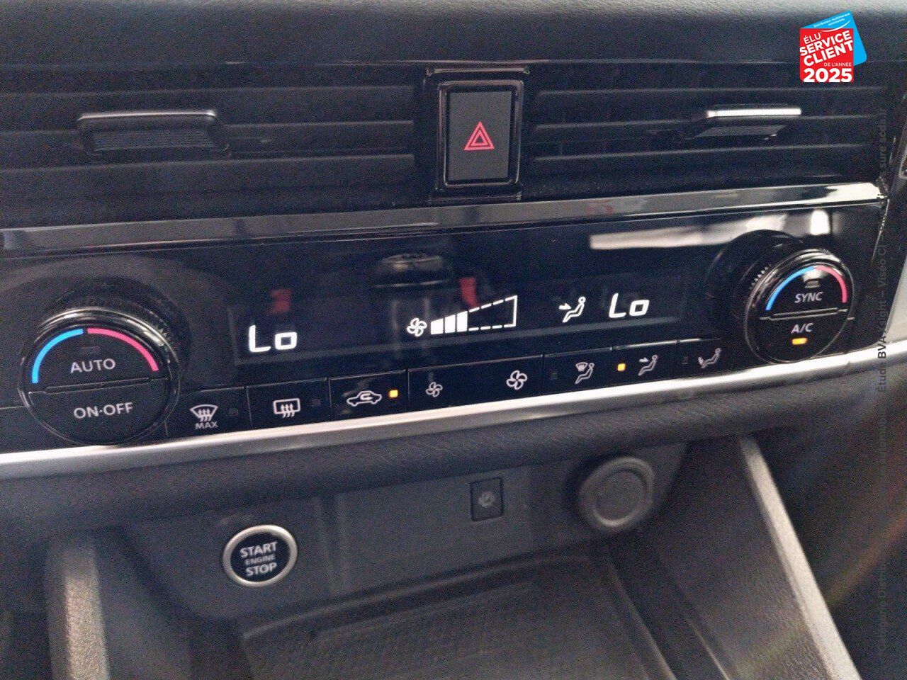 Véhicule d'occasion NISSAN QASHQAI 1.3 MILD HYBRID 140CH BUSINESS EDITION 2022 chez Nissan Montbéliard