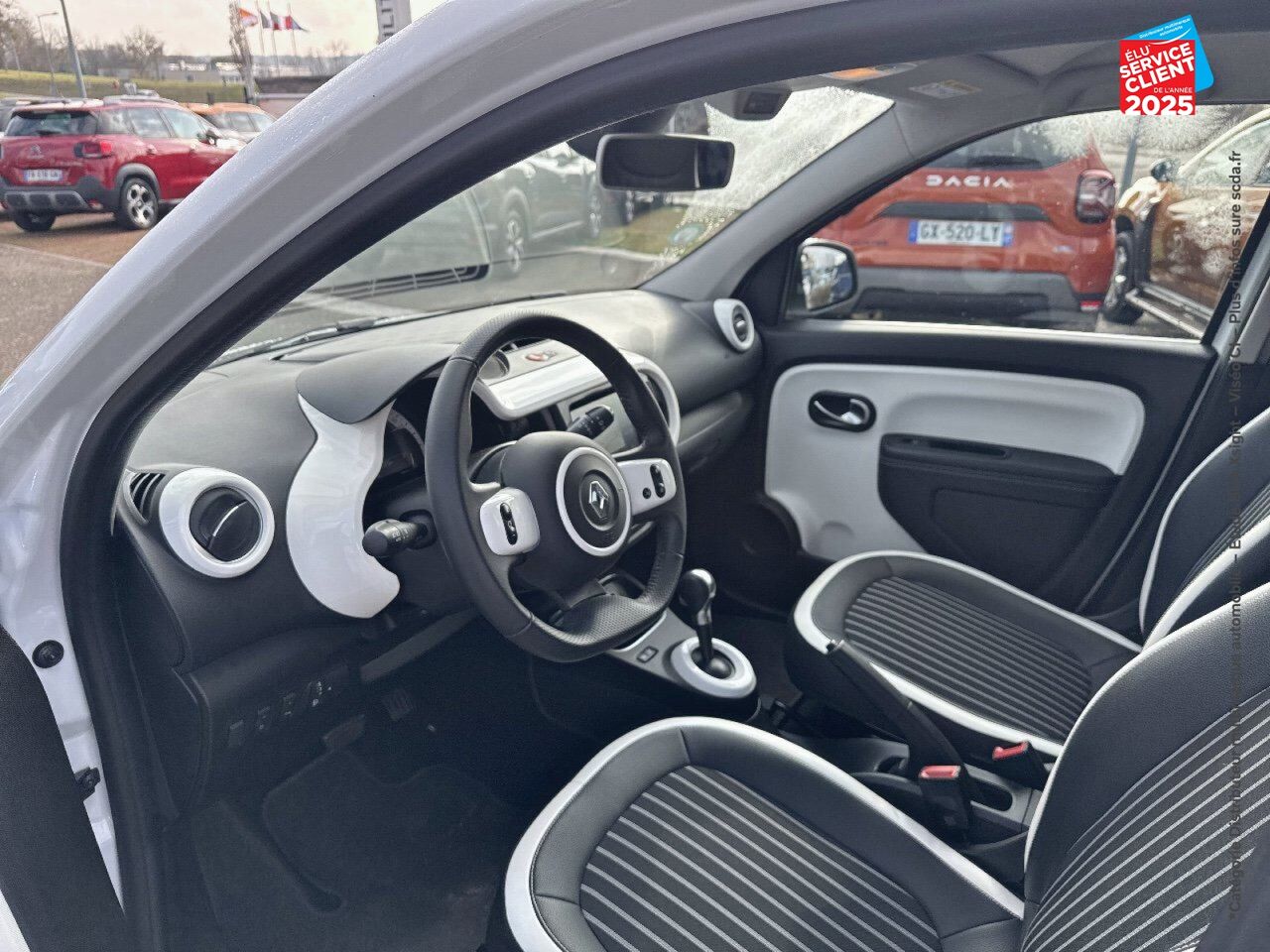 Véhicule d'occasion RENAULT TWINGO ELECTRIC INTENS R80 ACHAT INTEGRAL chez Nissan Haguenau