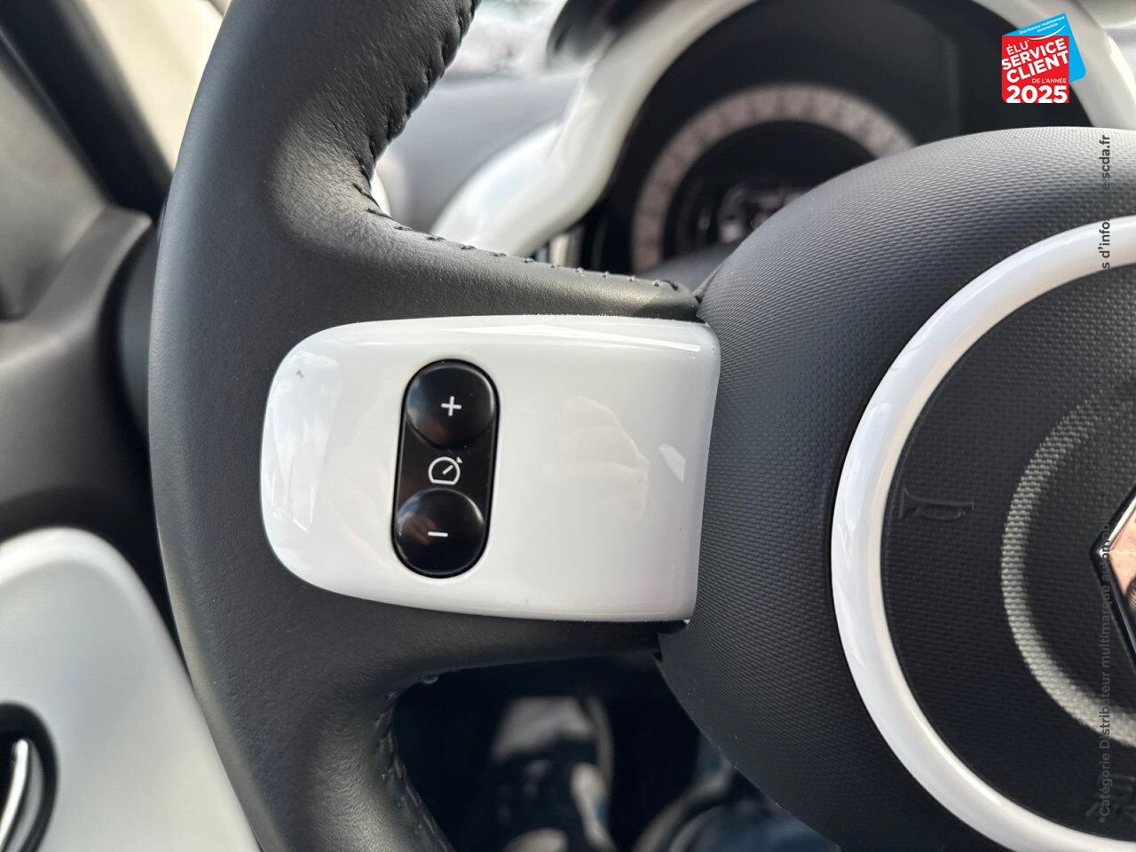 Véhicule d'occasion RENAULT TWINGO ELECTRIC INTENS R80 ACHAT INTEGRAL chez Nissan Haguenau