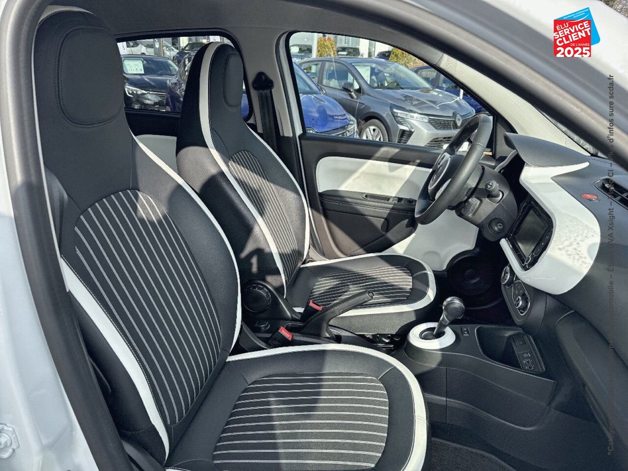 Véhicule d'occasion RENAULT TWINGO ELECTRIC INTENS R80 ACHAT INTEGRAL chez Nissan Haguenau
