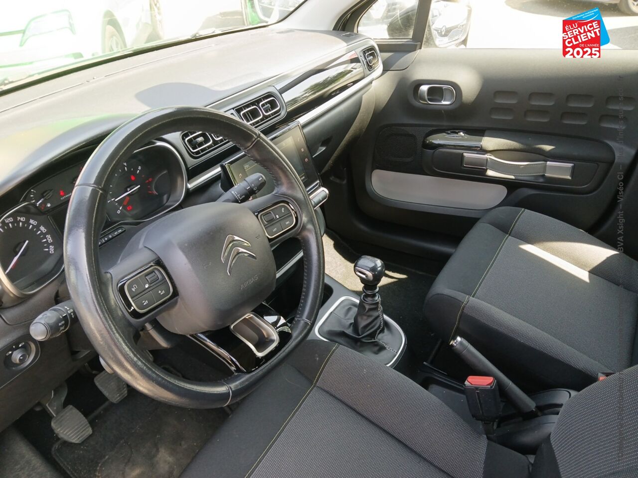 Véhicule d'occasion CITROEN C3 PURETECH 110CH SHINE SS E6.D-TEMP chez Renault Colmar