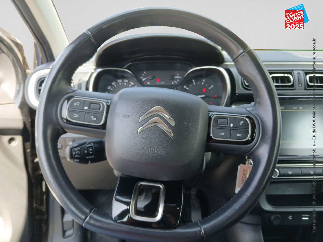 Véhicule d'occasion CITROEN C3 PURETECH 110CH SHINE SS E6.D-TEMP chez Renault Colmar