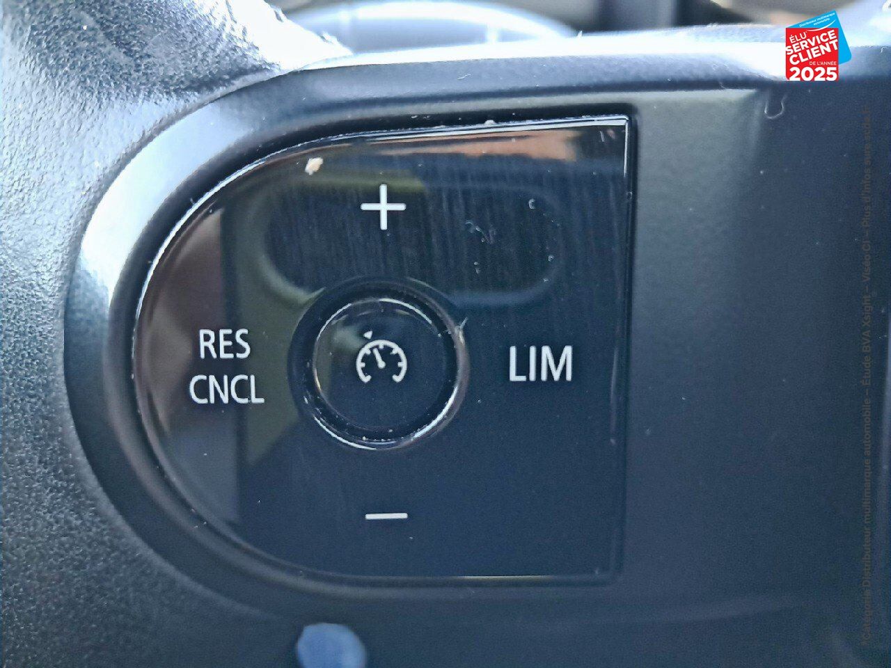 Véhicule d'occasion MINI COUNTRYMAN COOPER SE 125CH + 95CH NORTHWOOD ALL4 BVA6 TOUVRANT SIEGES CHAUF GPS CAMERA chez Renault Sélestat