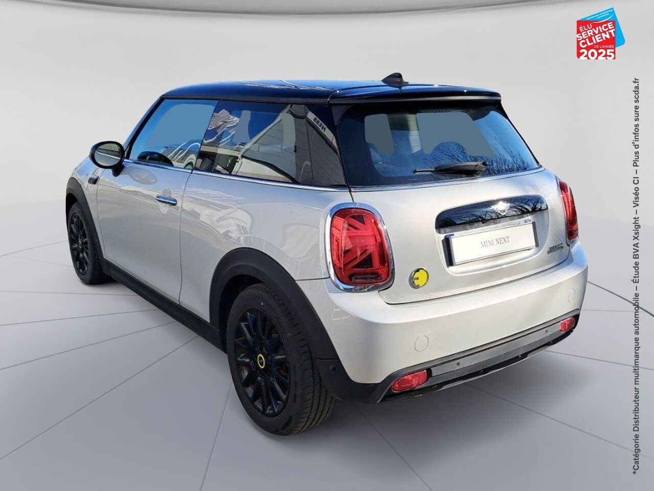 Véhicule d'occasion MINI MINI COOPER SE 184CH BUSINESS DESIGN BVA chez BMW Dole