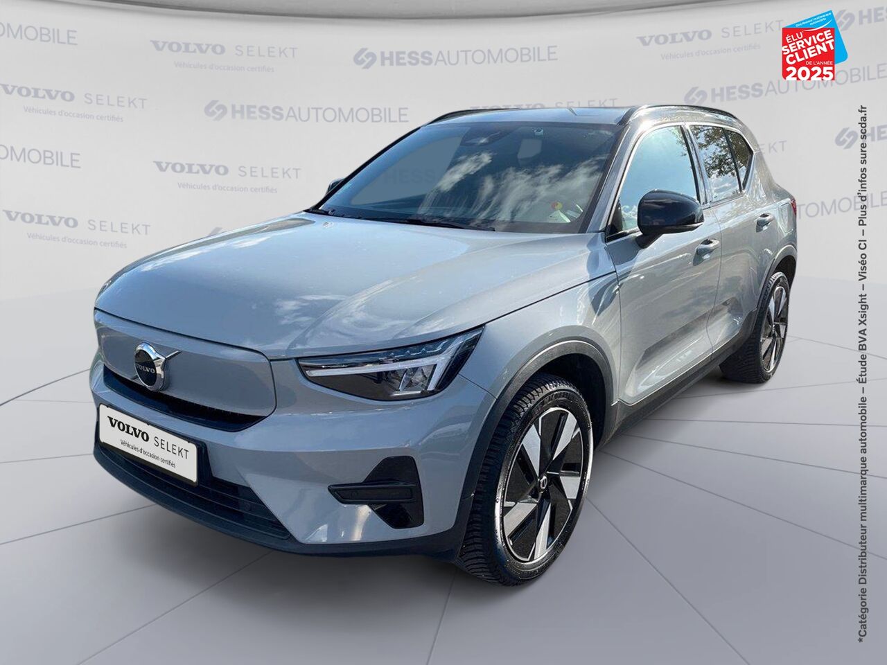 Véhicule d'occasion VOLVO XC40 RECHARGE 238CH ESSENTIAL chez BMW Besançon