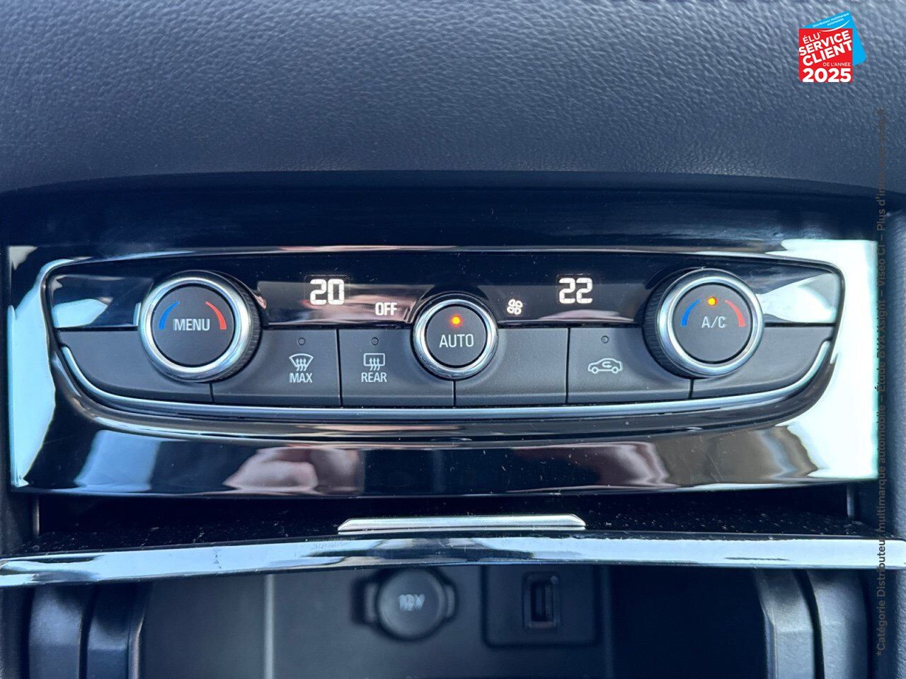 Véhicule d'occasion OPEL GRANDLAND X 1.2 TURBO 130CH INNOVATION chez Renault Saint-Louis