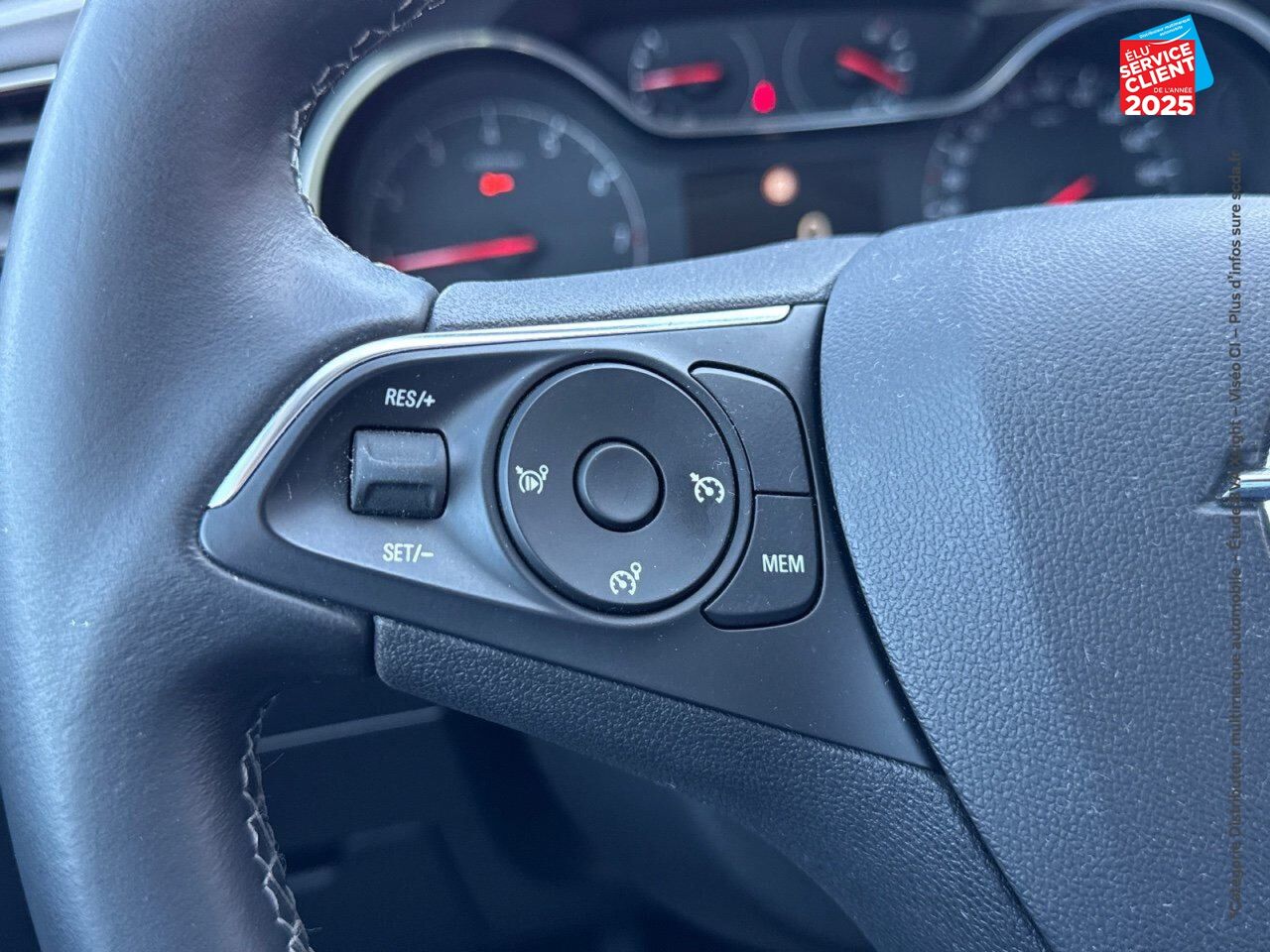 Véhicule d'occasion OPEL GRANDLAND X 1.2 TURBO 130CH INNOVATION chez Renault Saint-Louis