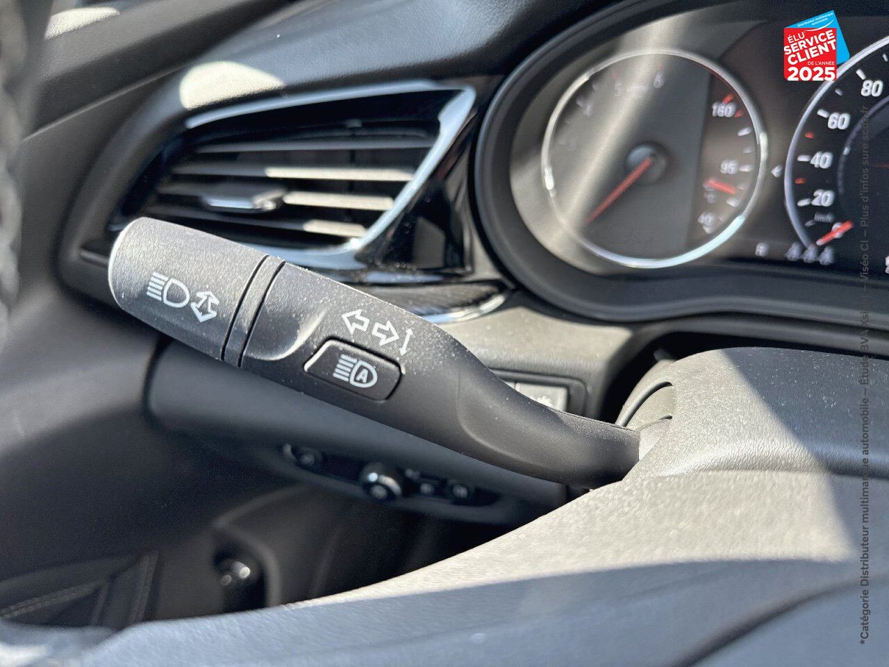 Véhicule d'occasion OPEL INSIGNIA SP TOURER 2.0 D 170CH ULTIMATE AT8 EURO6DT chez Fiat Strasbourg