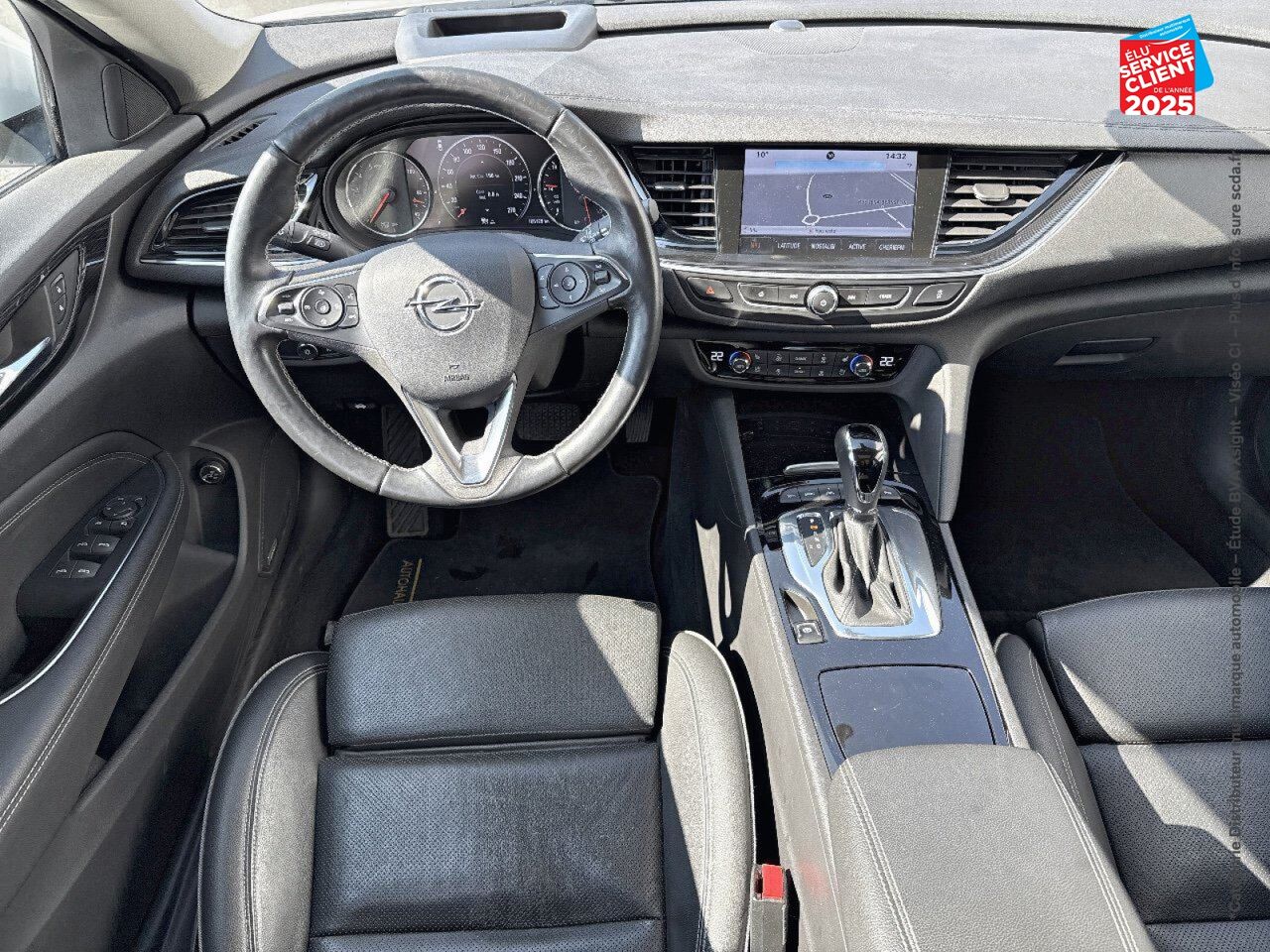 Véhicule d'occasion OPEL INSIGNIA SP TOURER 2.0 D 170CH ULTIMATE AT8 EURO6DT chez Fiat Strasbourg