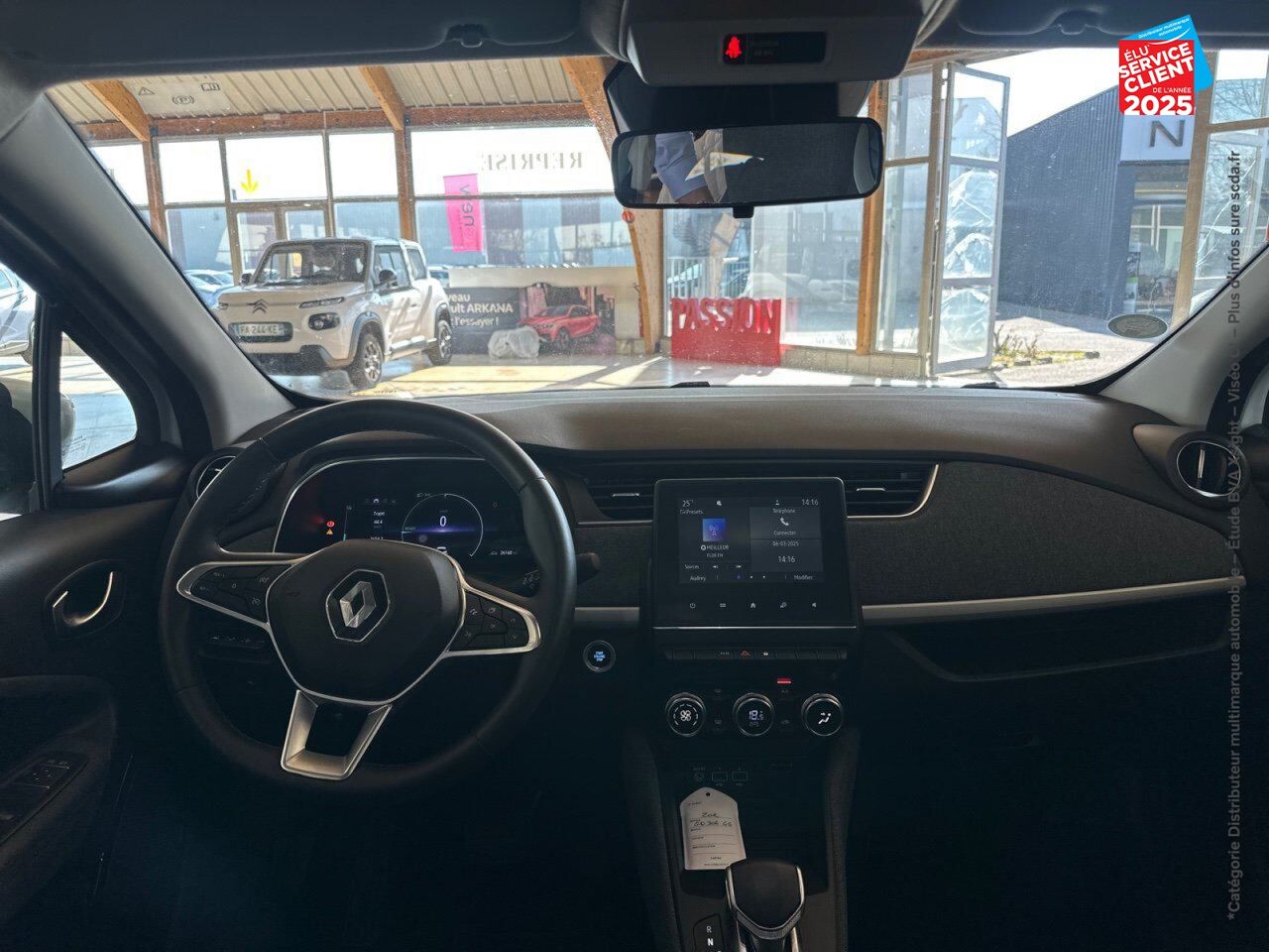 Véhicule d'occasion RENAULT ZOE E-TECH ZEN CHARGE NORMALE R110 ACHAT INTEGRAL - 21 RADAR AR chez Toyota Sarreguemines