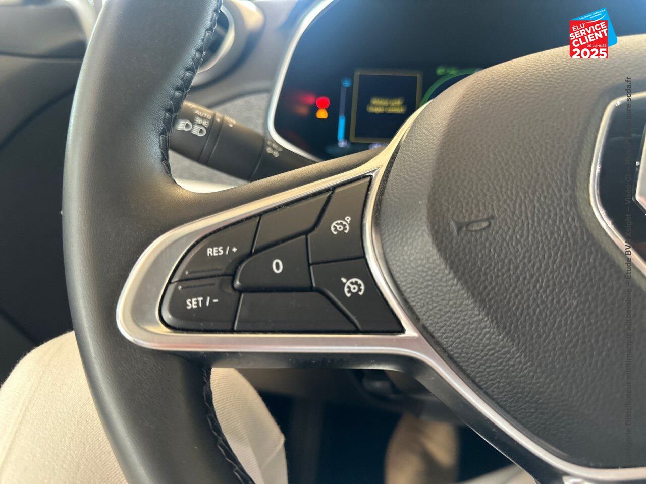 Véhicule d'occasion RENAULT ZOE E-TECH ZEN CHARGE NORMALE R110 ACHAT INTEGRAL - 21 RADAR AR chez Toyota Sarreguemines