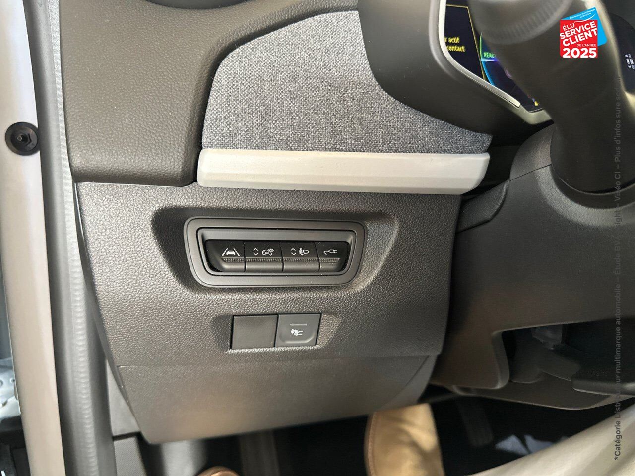 Véhicule d'occasion RENAULT ZOE E-TECH ZEN CHARGE NORMALE R110 ACHAT INTEGRAL - 21 RADAR AR chez Toyota Sarreguemines