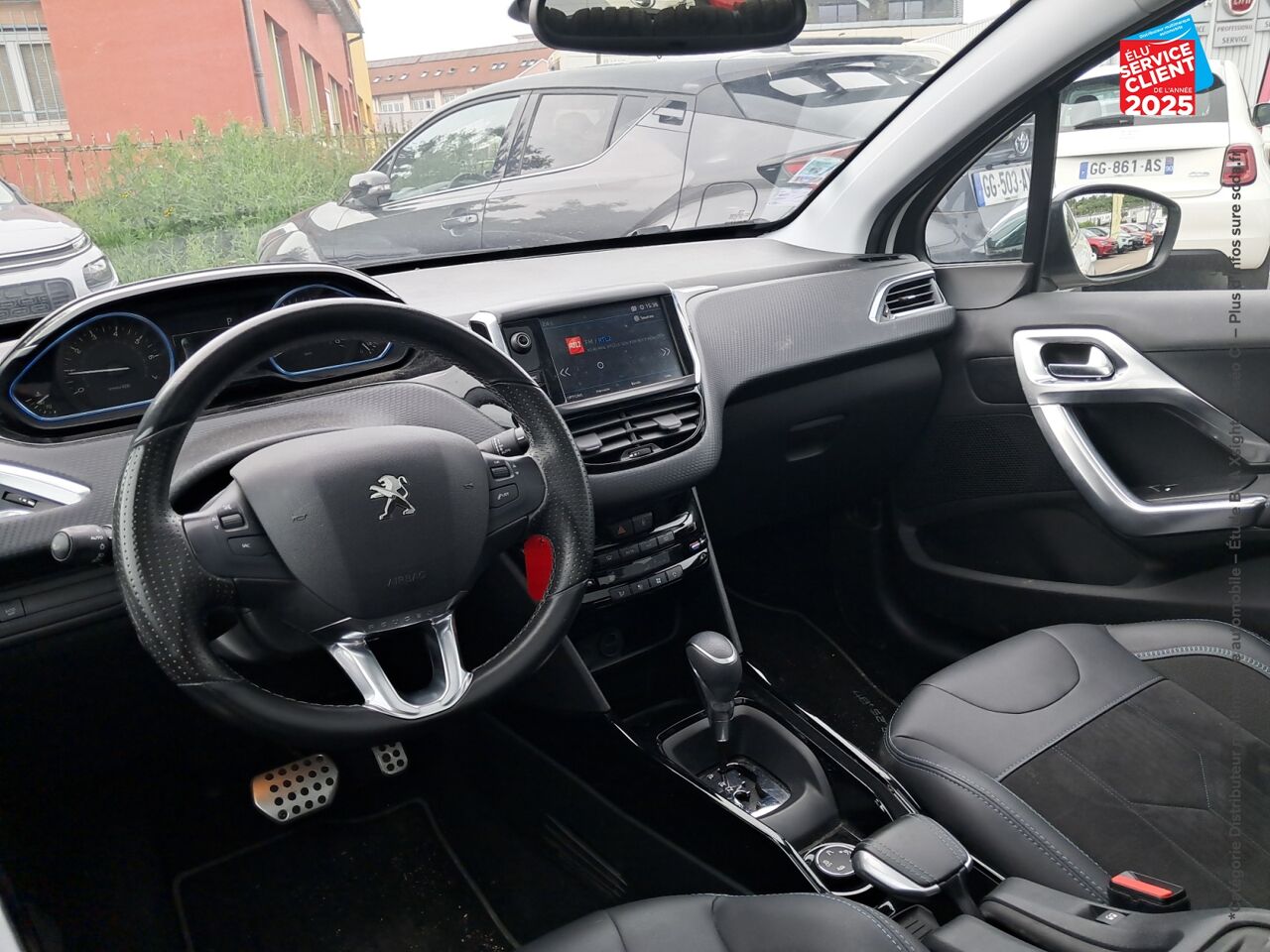 Véhicule d'occasion PEUGEOT 2008 1.2 PURETECH 110CH E6.C CROSSWAY SS EAT6 chez Dacia Montbéliard