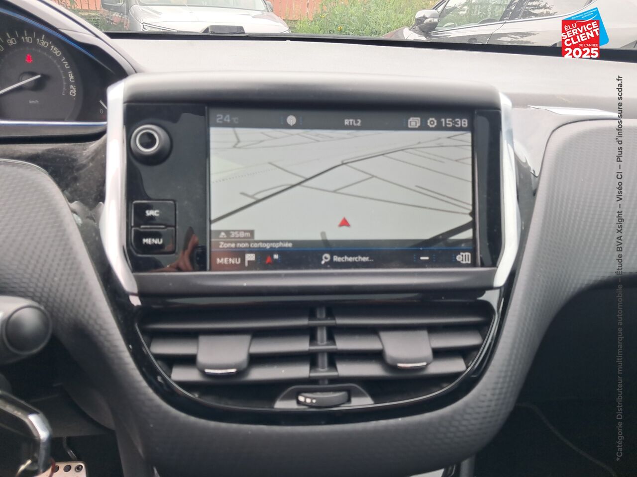 Véhicule d'occasion PEUGEOT 2008 1.2 PURETECH 110CH E6.C CROSSWAY SS EAT6 chez Dacia Montbéliard