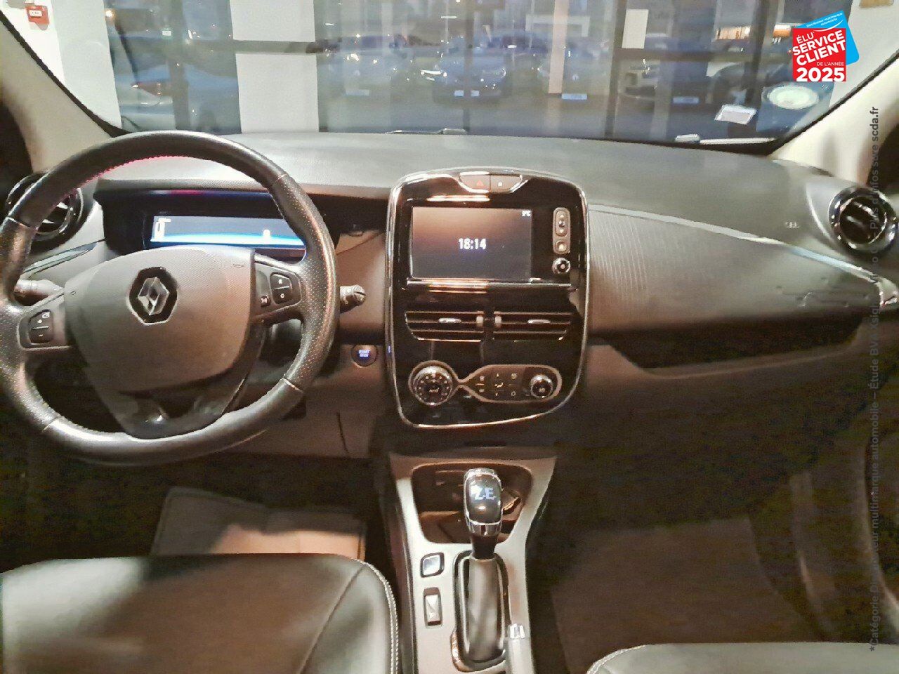 Véhicule d'occasion RENAULT ZOE ICONIC R110 MY19 chez Renault Colmar