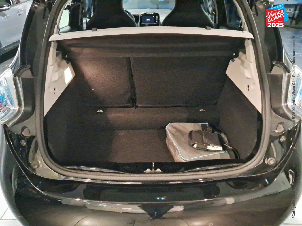 Véhicule d'occasion RENAULT ZOE ICONIC R110 MY19 chez Renault Colmar